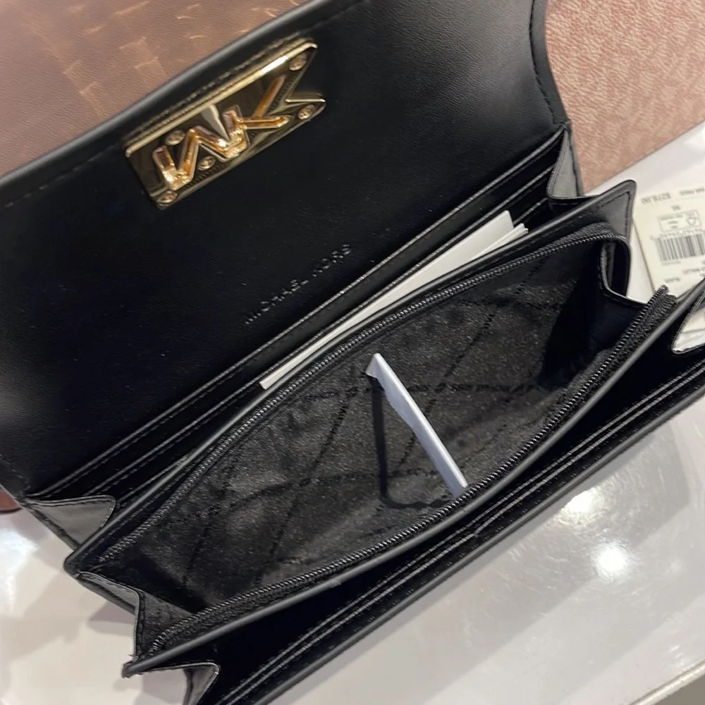 Michael Kors Mimi Large Saffiano Leather Bi-Fold Continental Wallet
Black 
NWT - Picture 2 of 16